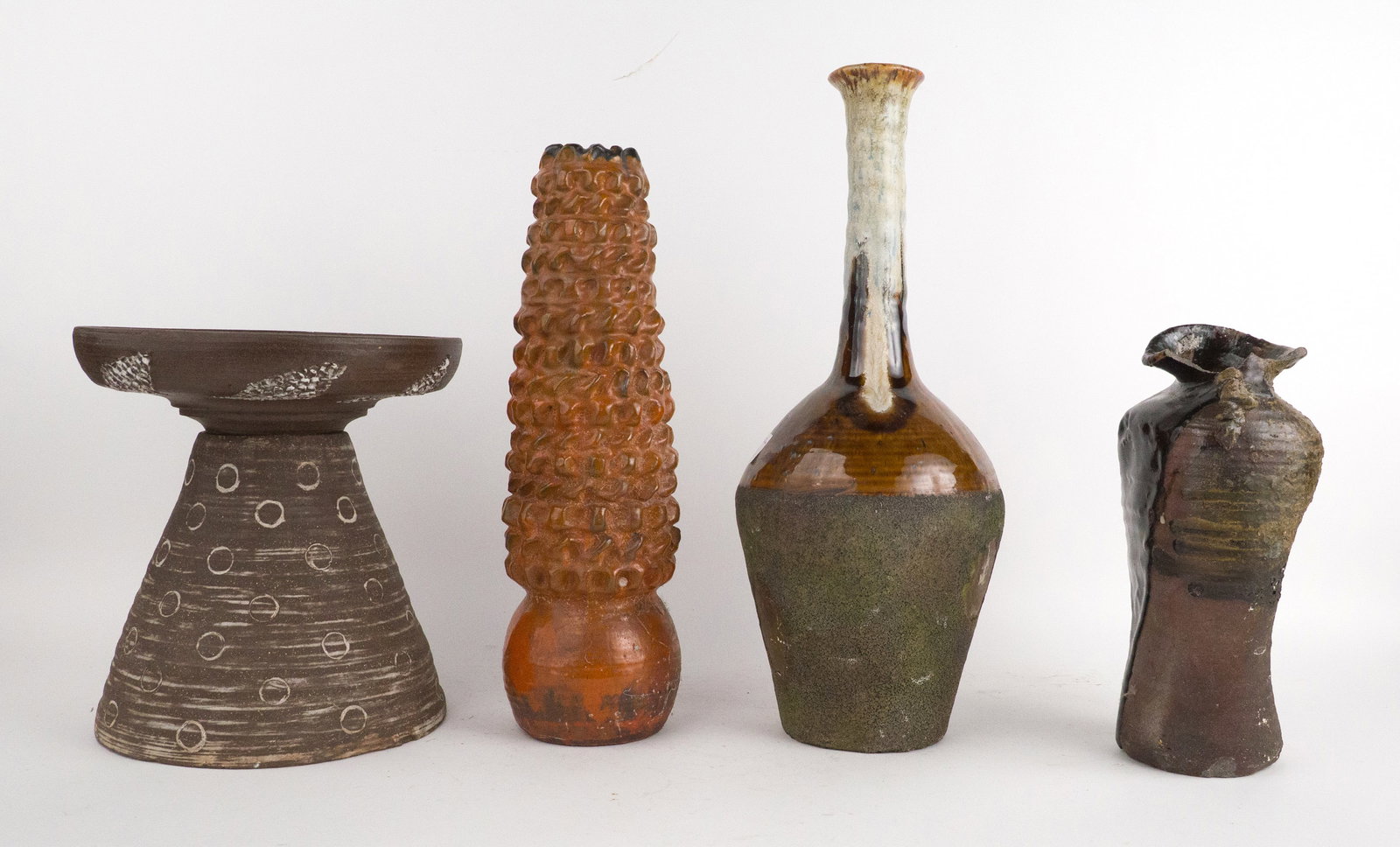 Four Art Pottery Table Articles - 10