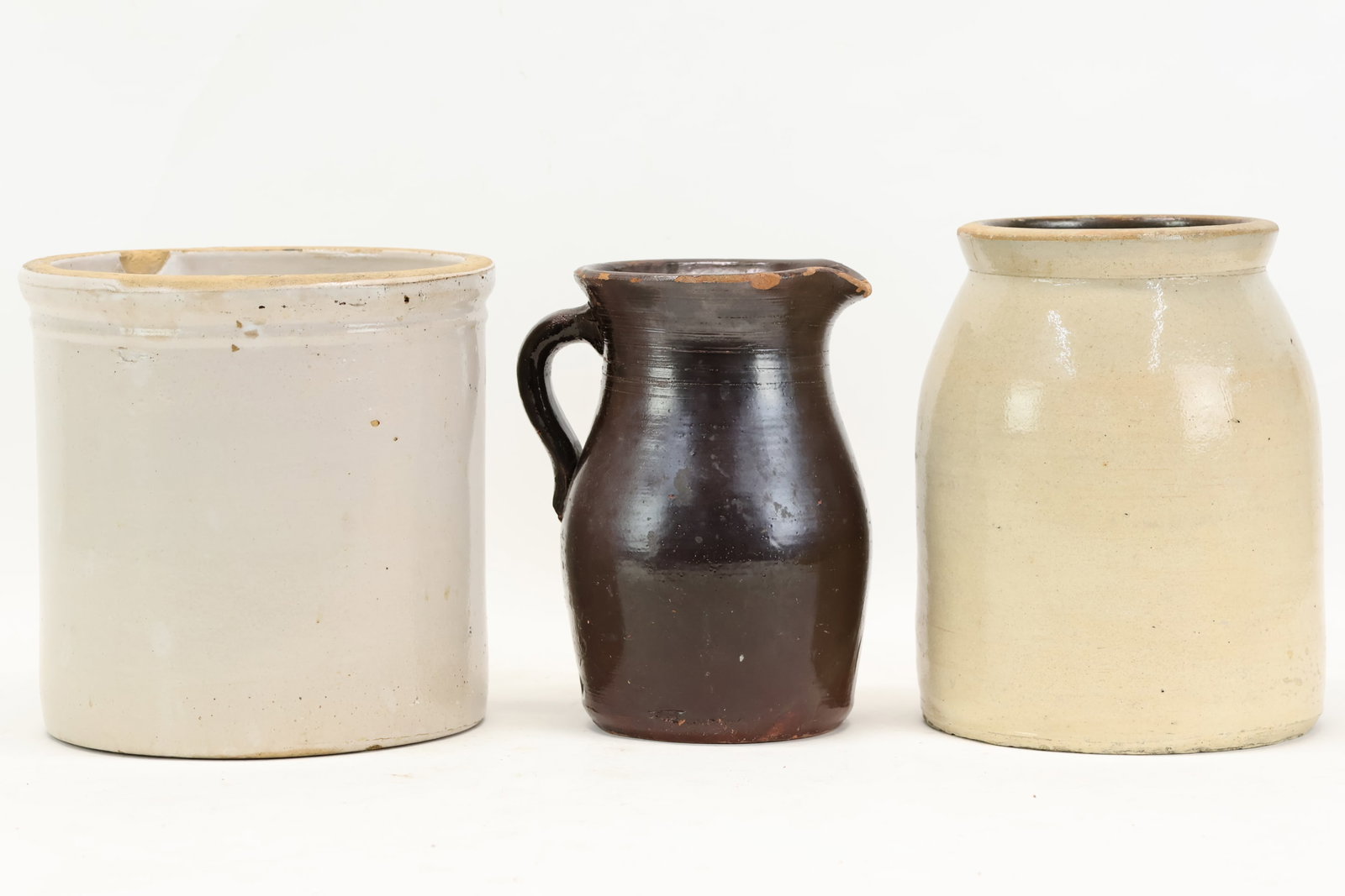 Three Stoneware Table Articles (1 of 11)