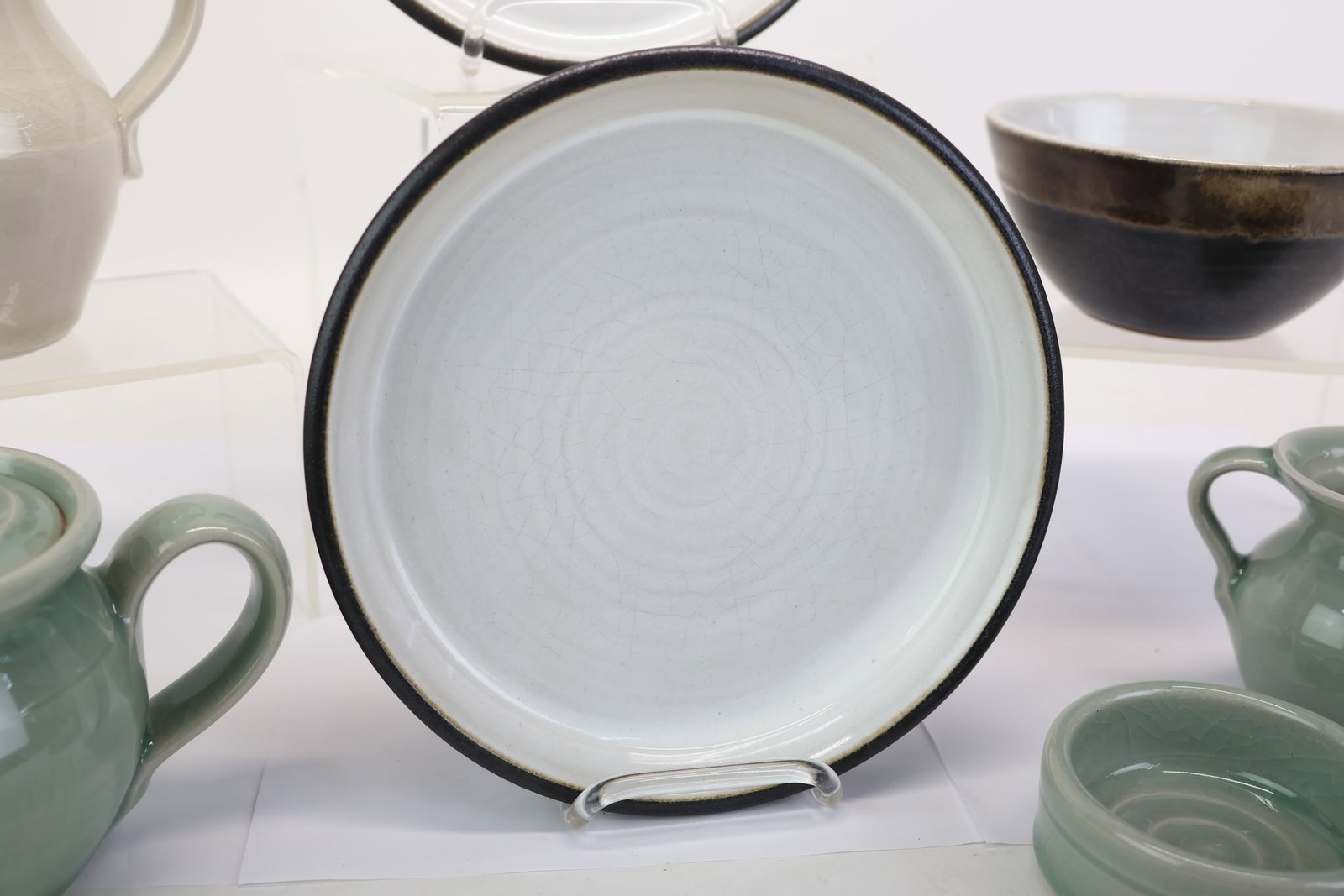Seven Simon Pearce Glazed Pottery Table Articles - 5