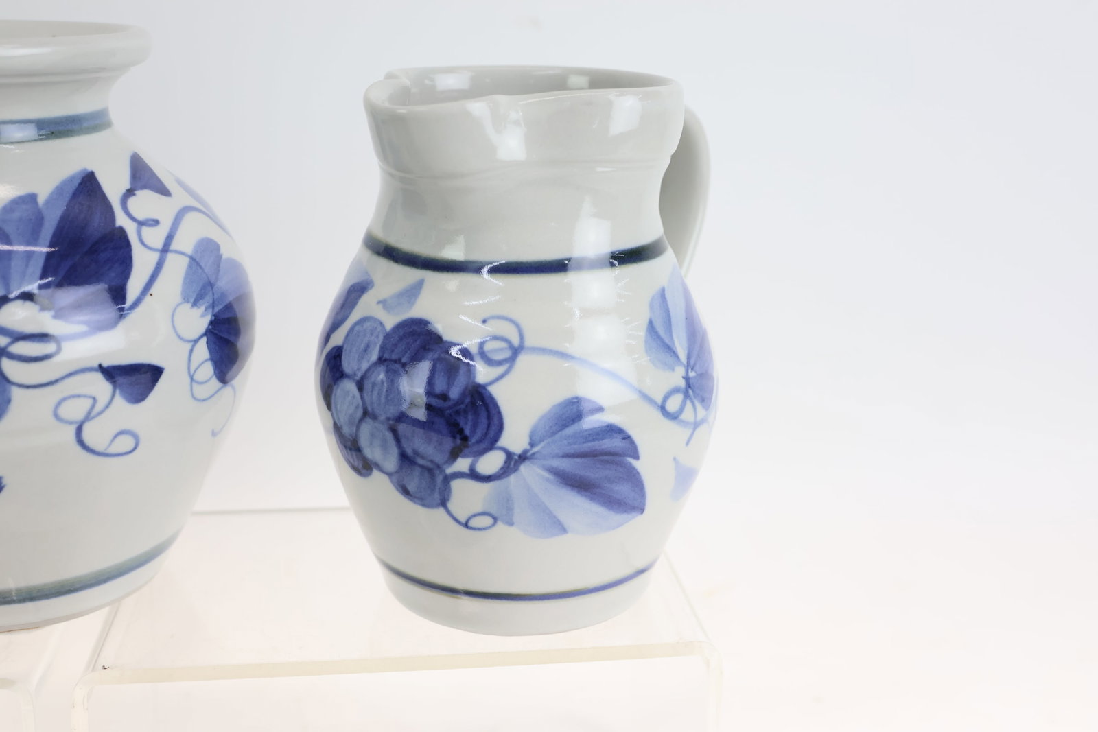 Seven Miranda Thomas for Simon Pearce "Grapevine" Table Articles - 2