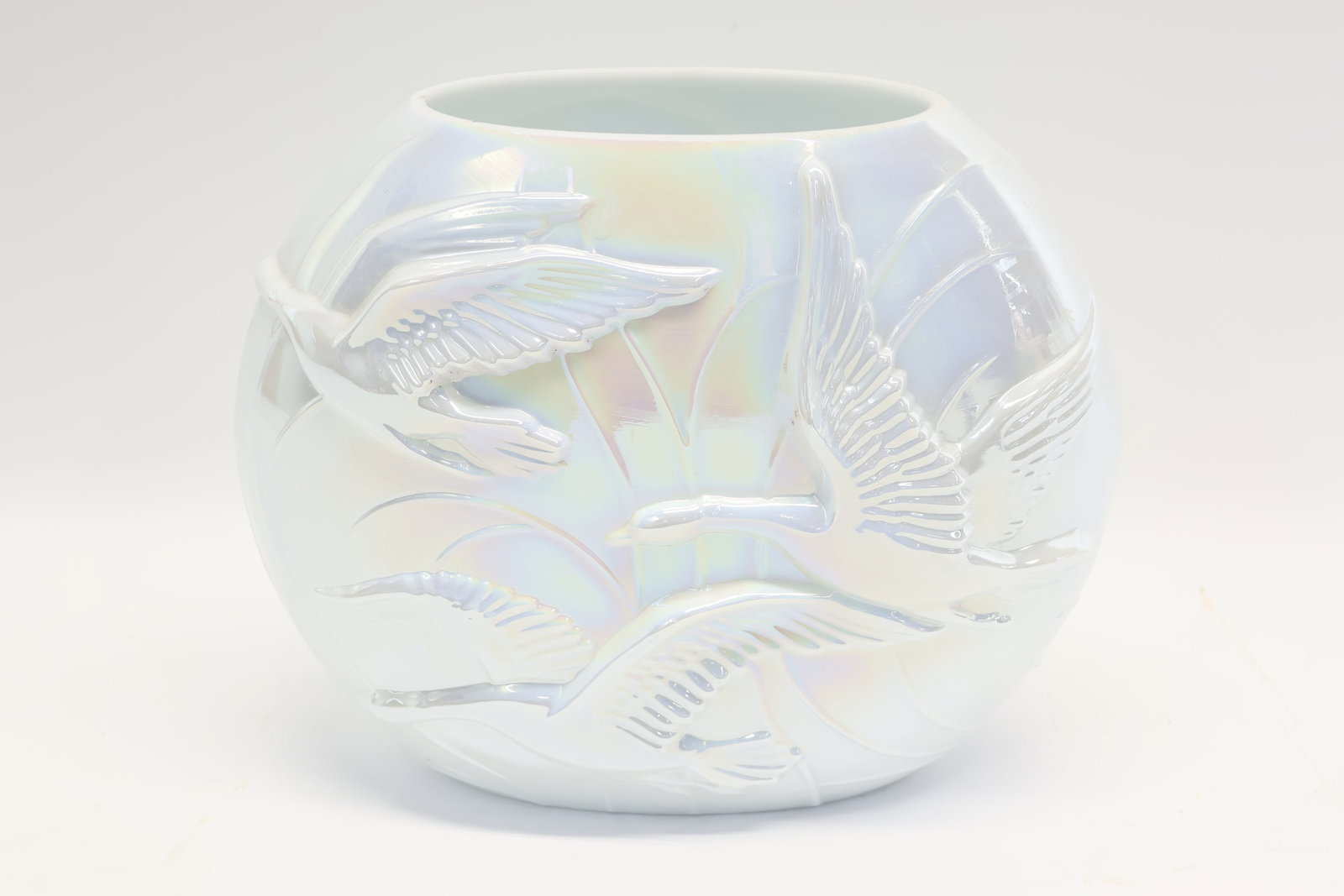 Phoenix Glass Opalescent Pillow Vase with Geese (1 of 9)