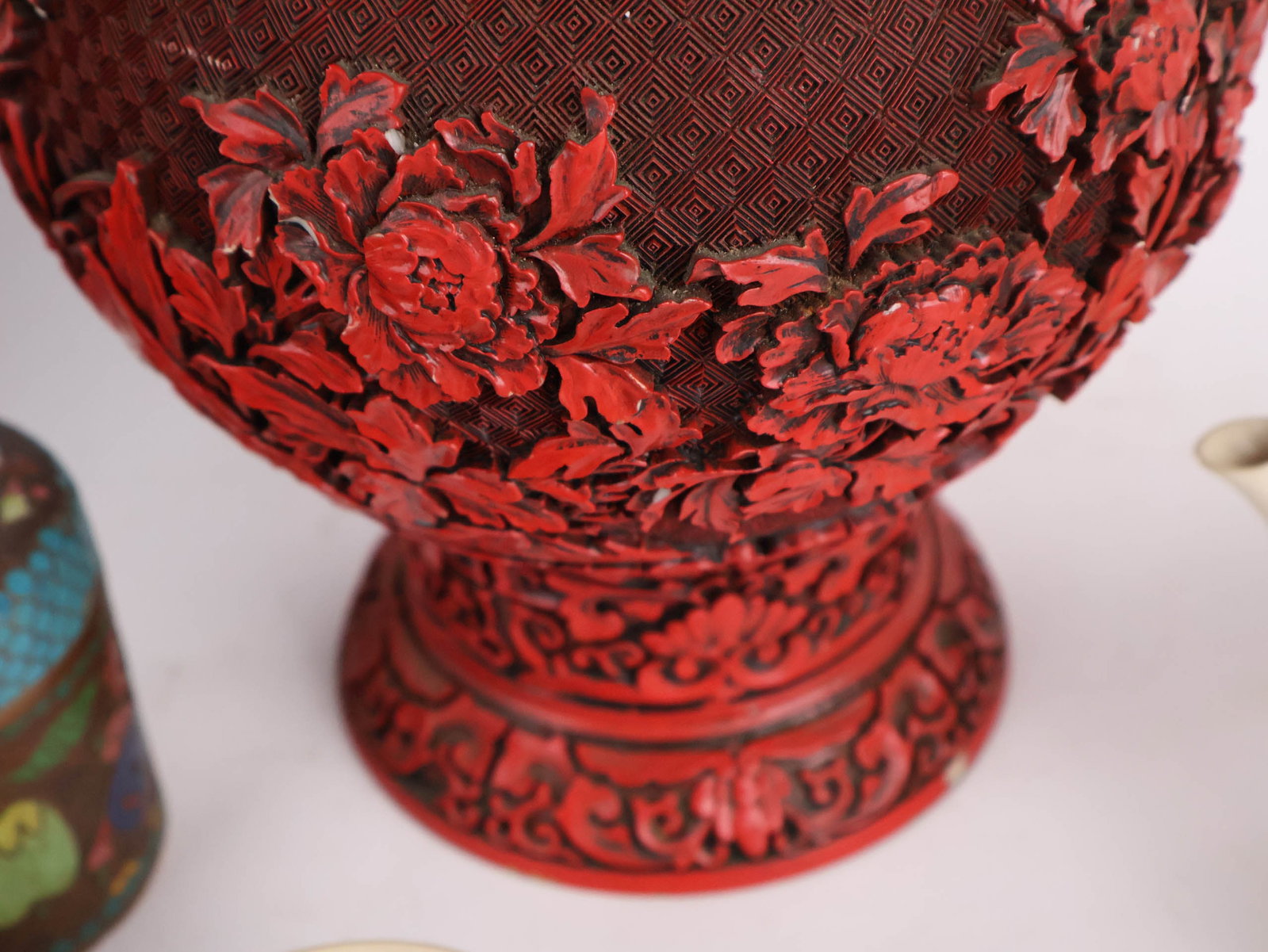 Chinese Cinnabar Vase - 9