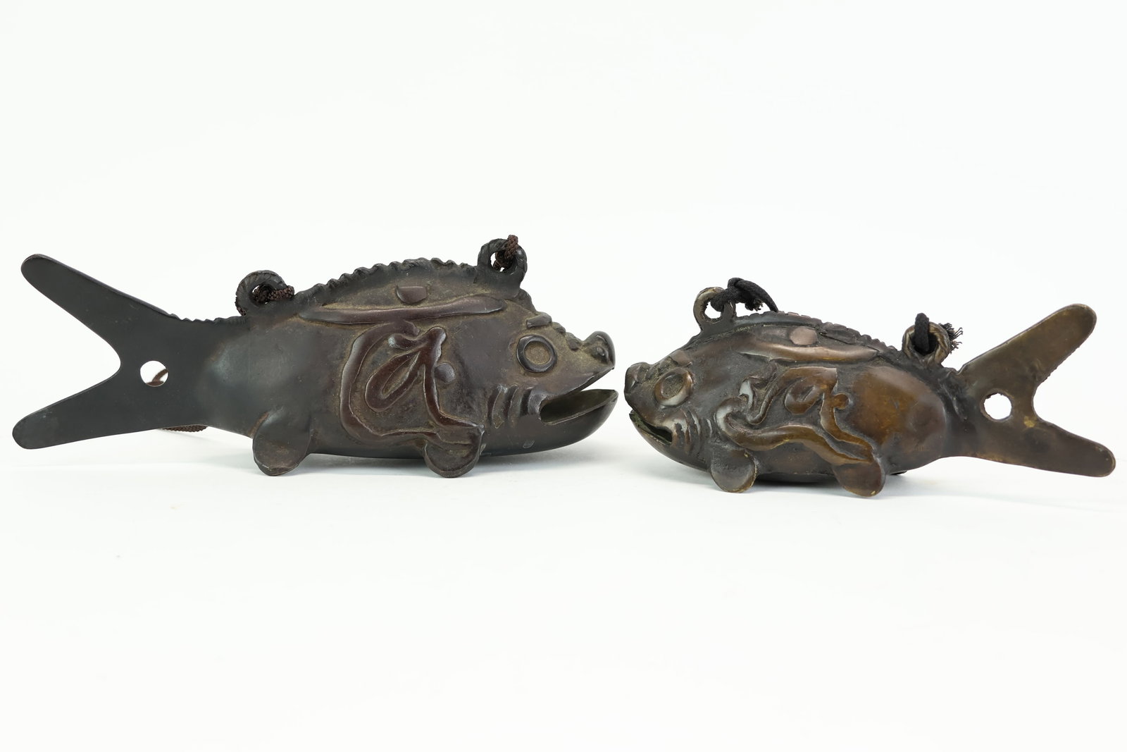 Two Japanese Bronze Buddhist Koi Fish Bells (1 of 8)