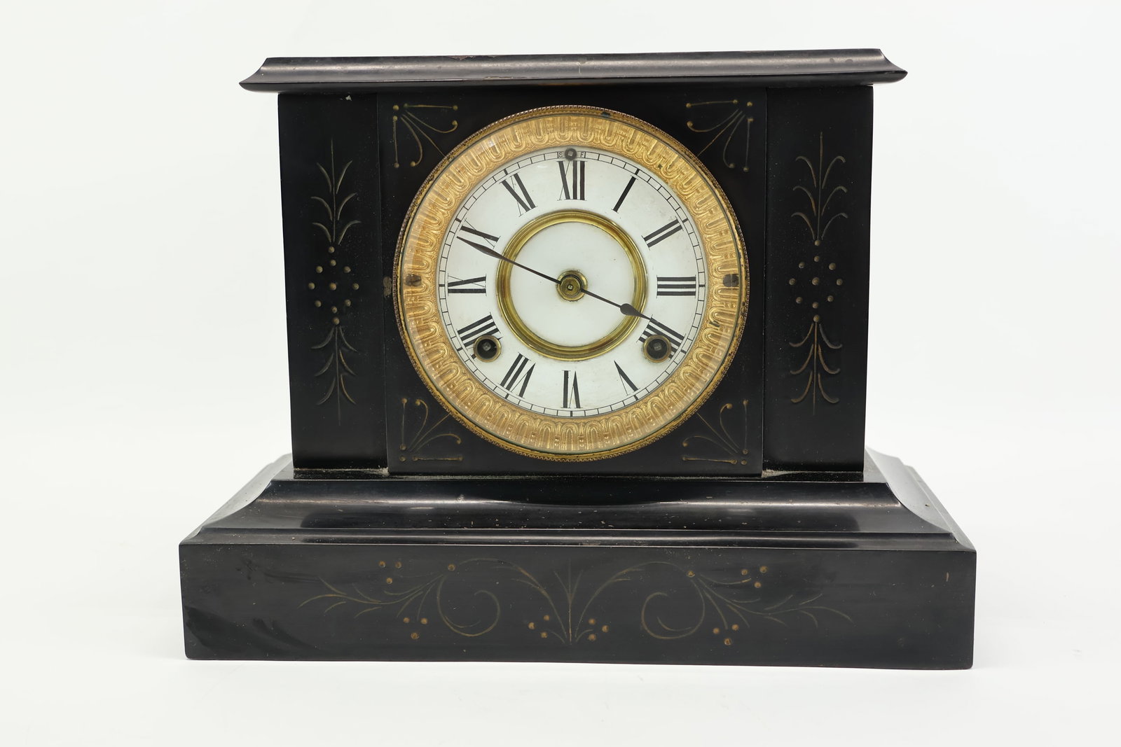 Waterbury Clock Co. Parcel-Gilt and Ebonized Mantel Clock (1 of 8)