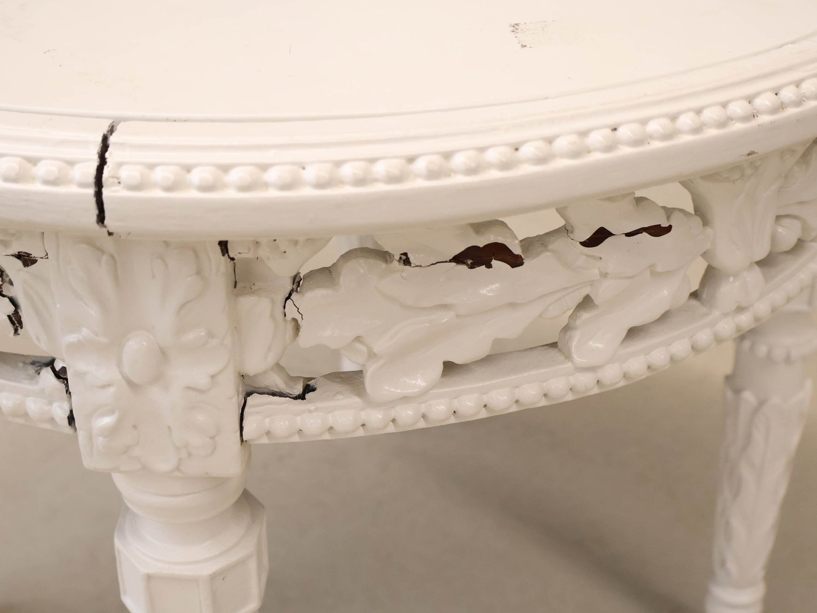 Neoclassical Style White-Painted Circular Low Table - 8