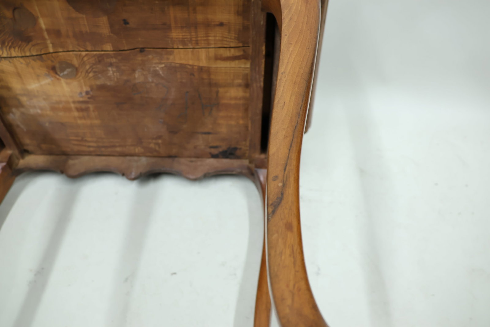 Antique George III Single Drawer Work Table - 10