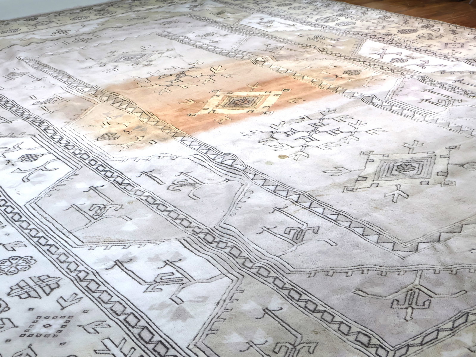 Melas Carpet - 17