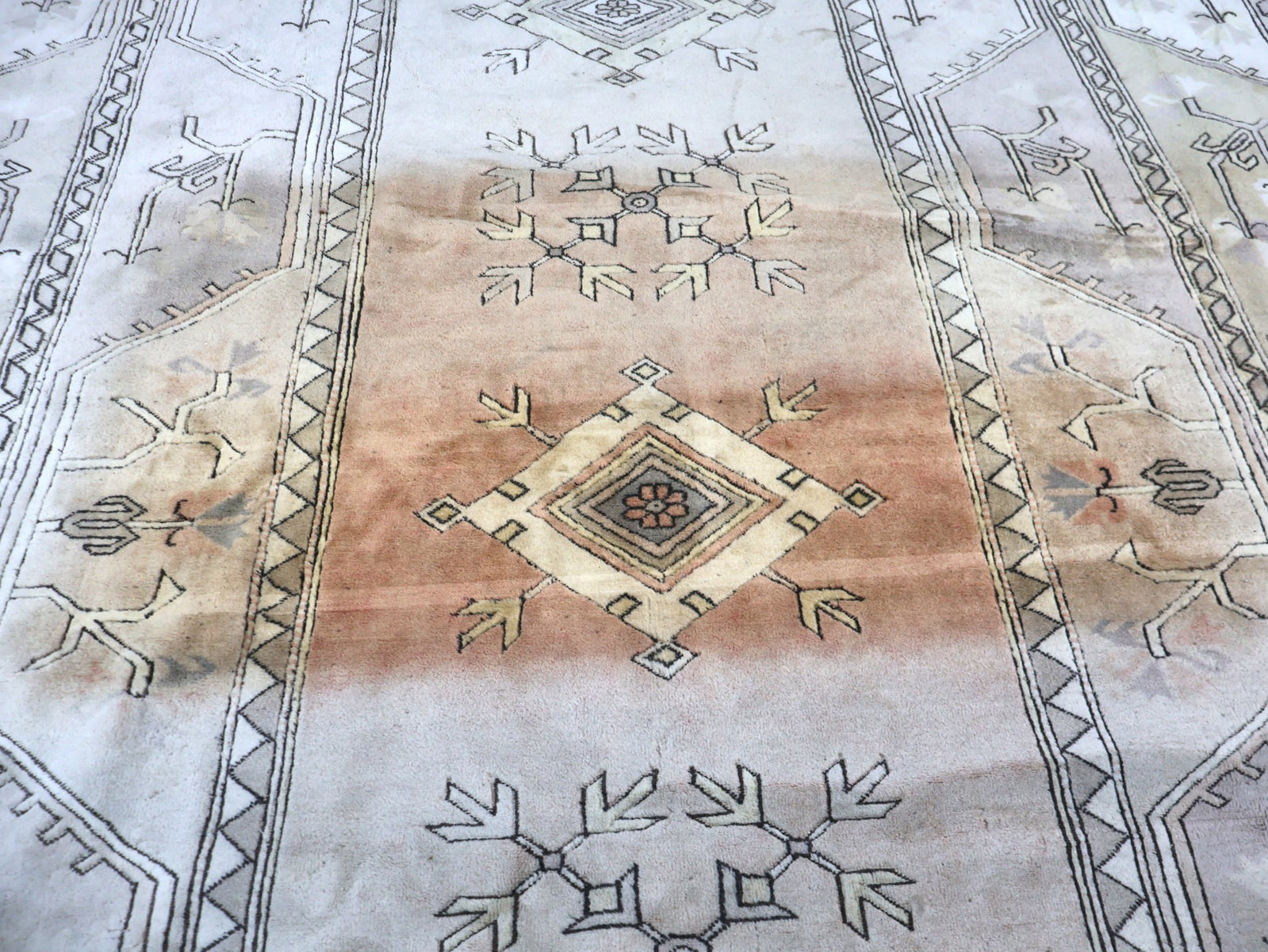Melas Carpet - 8