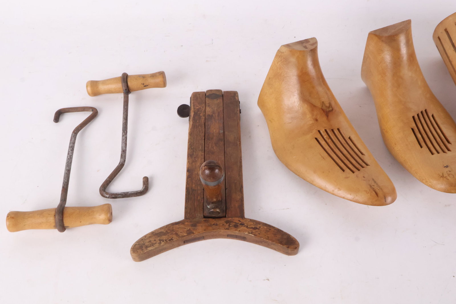 19th C. Top Hat Maker's Cutting Guide - 2