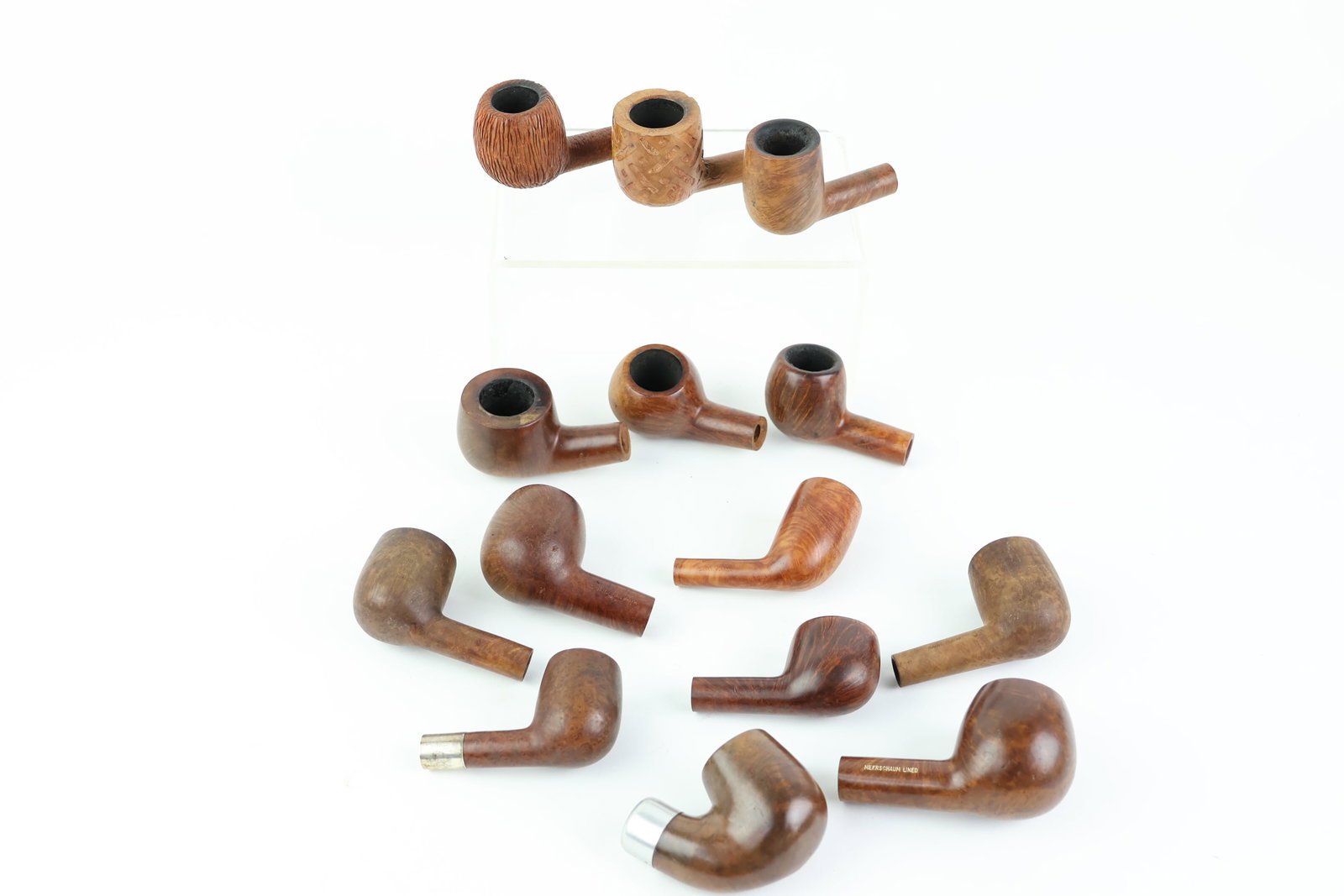 Group of 14 Assorted Briar Smoking Pipes (1 of 11)