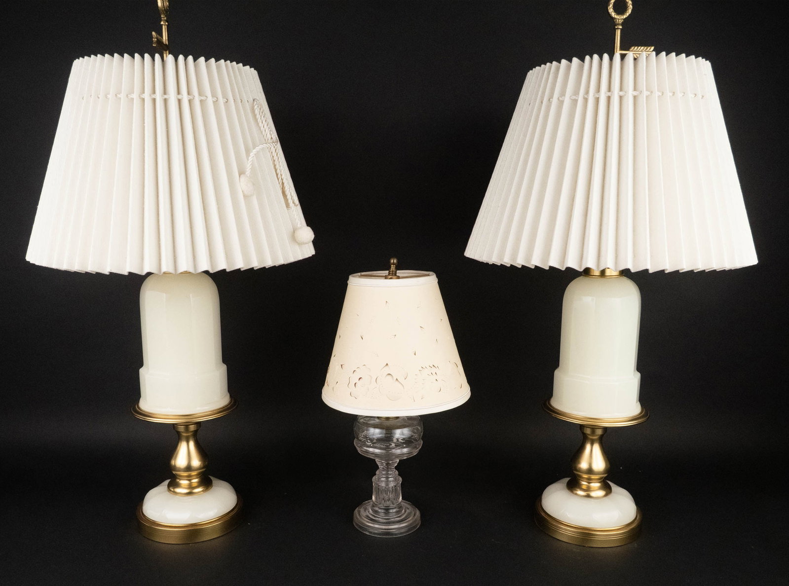 Pair of Brass Mounted Opaline Glass Table Lamps (1 of 10)