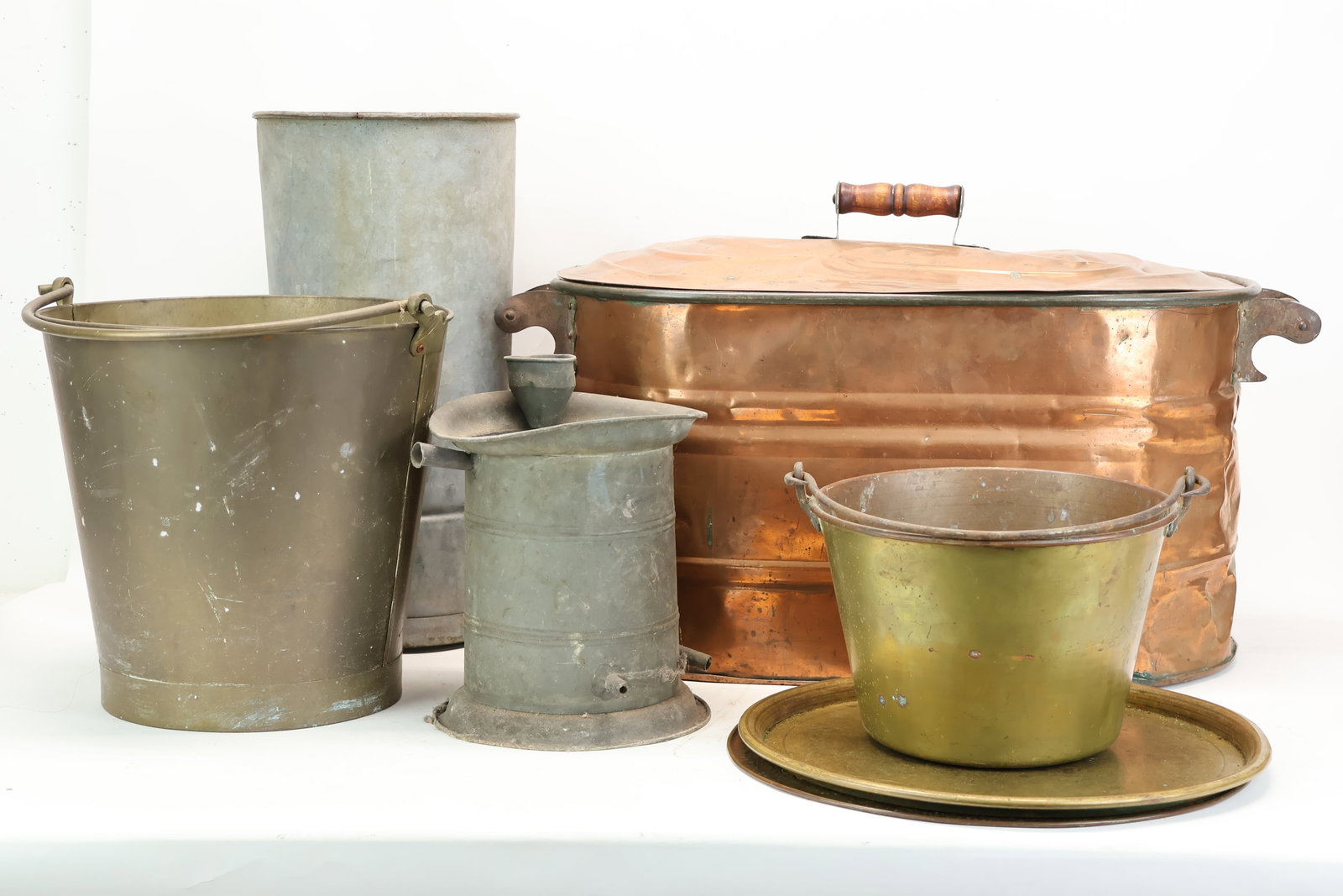 Group of Assorted Brass Buckets and Plates (1 of 12)