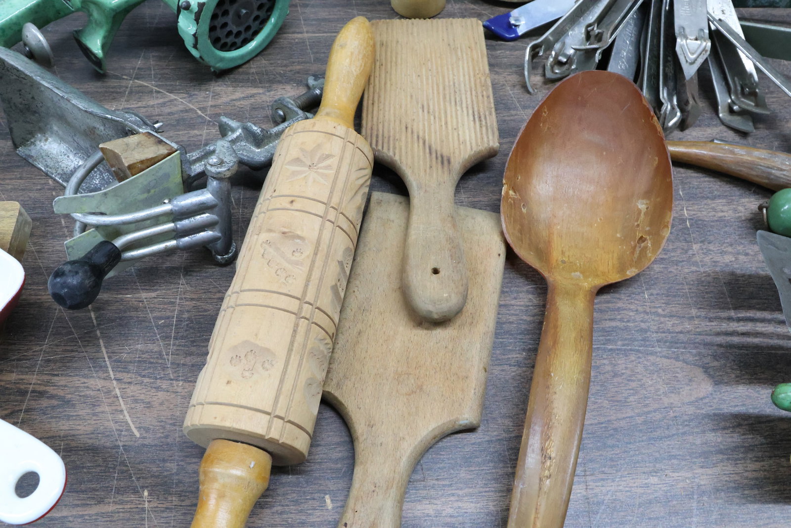 Large Group of Assorted Kitchen Articles - 12