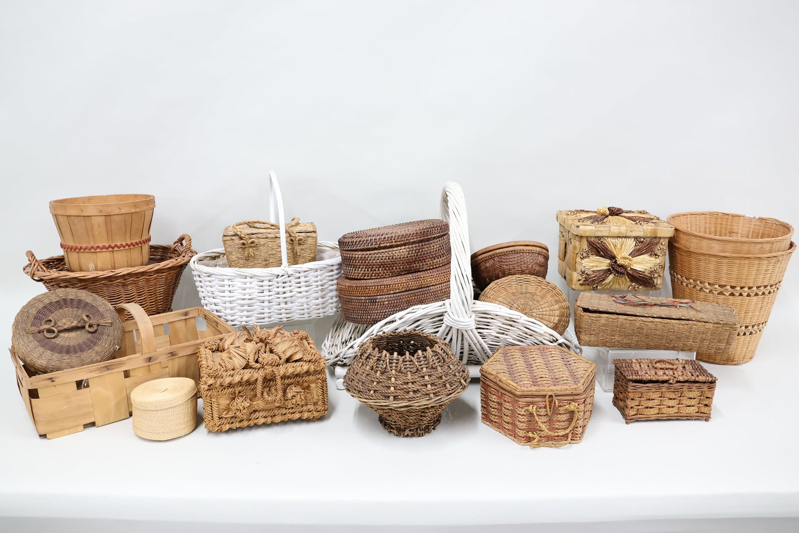 Large Group of Assorted Baskets, Sewing and Trinket Boxes (1 of 6)