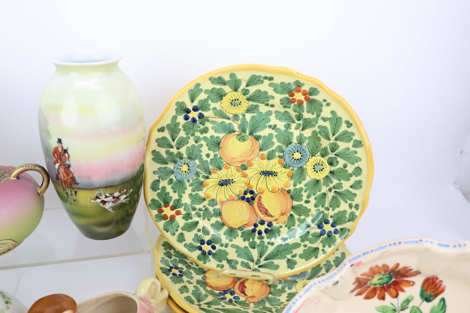 Group Of Assorted Table Articles - 3