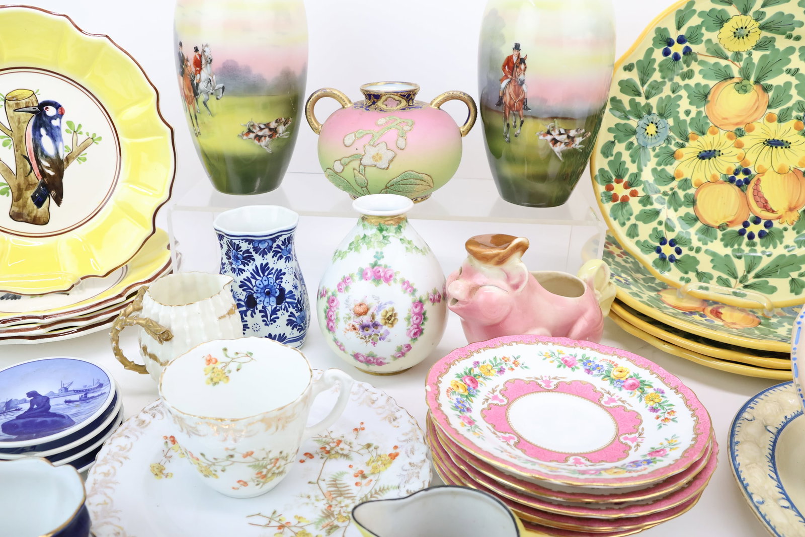 Group Of Assorted Table Articles - 8