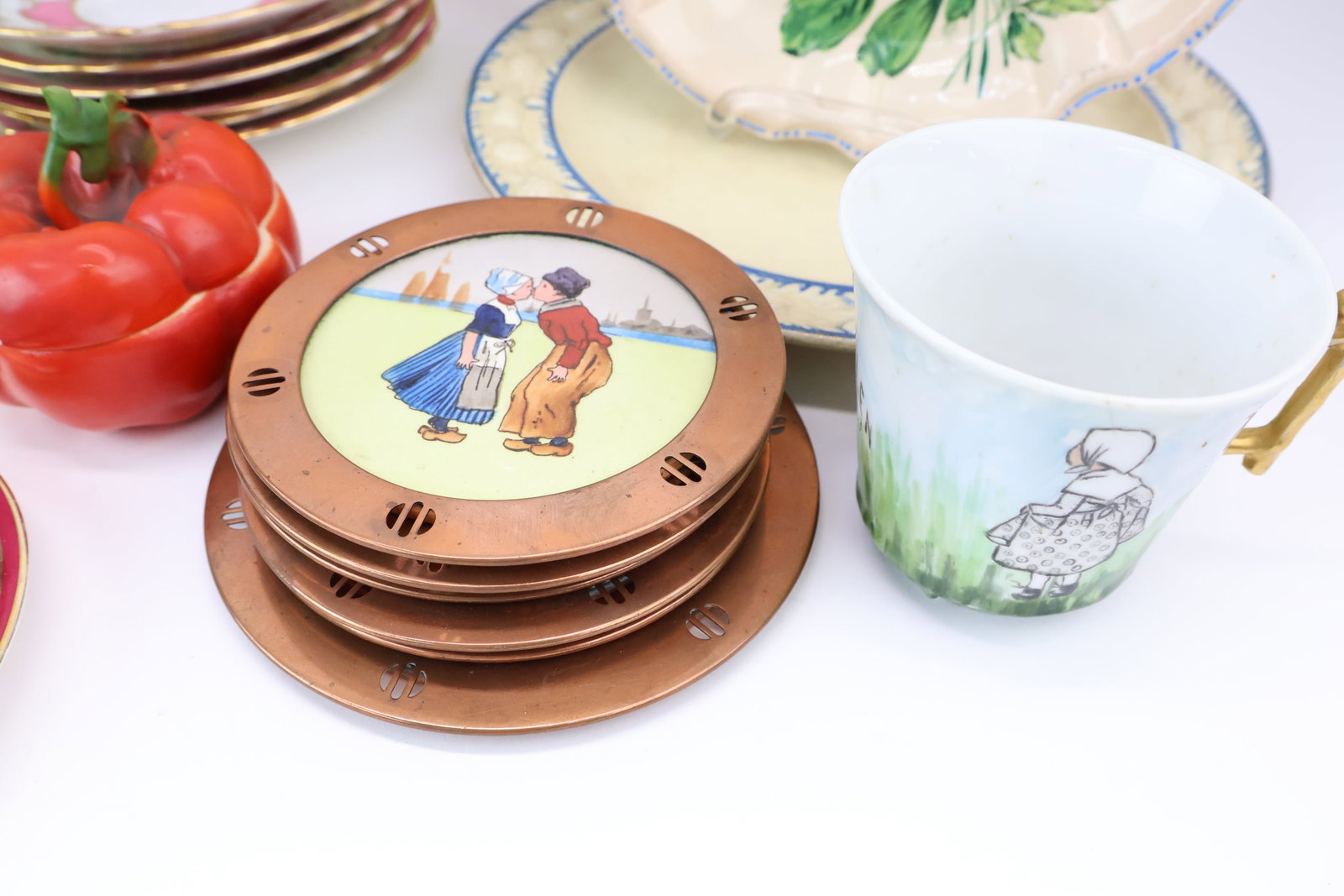 Group Of Assorted Table Articles - 9