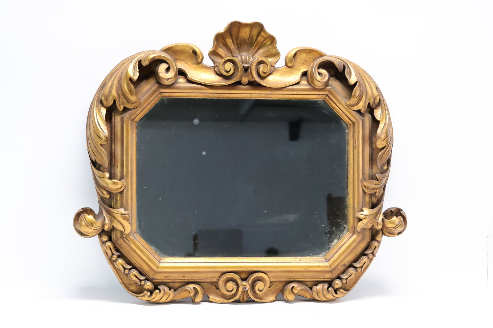 Vintage Baroque Style Gilded Wall Mirror. (1 of 6)