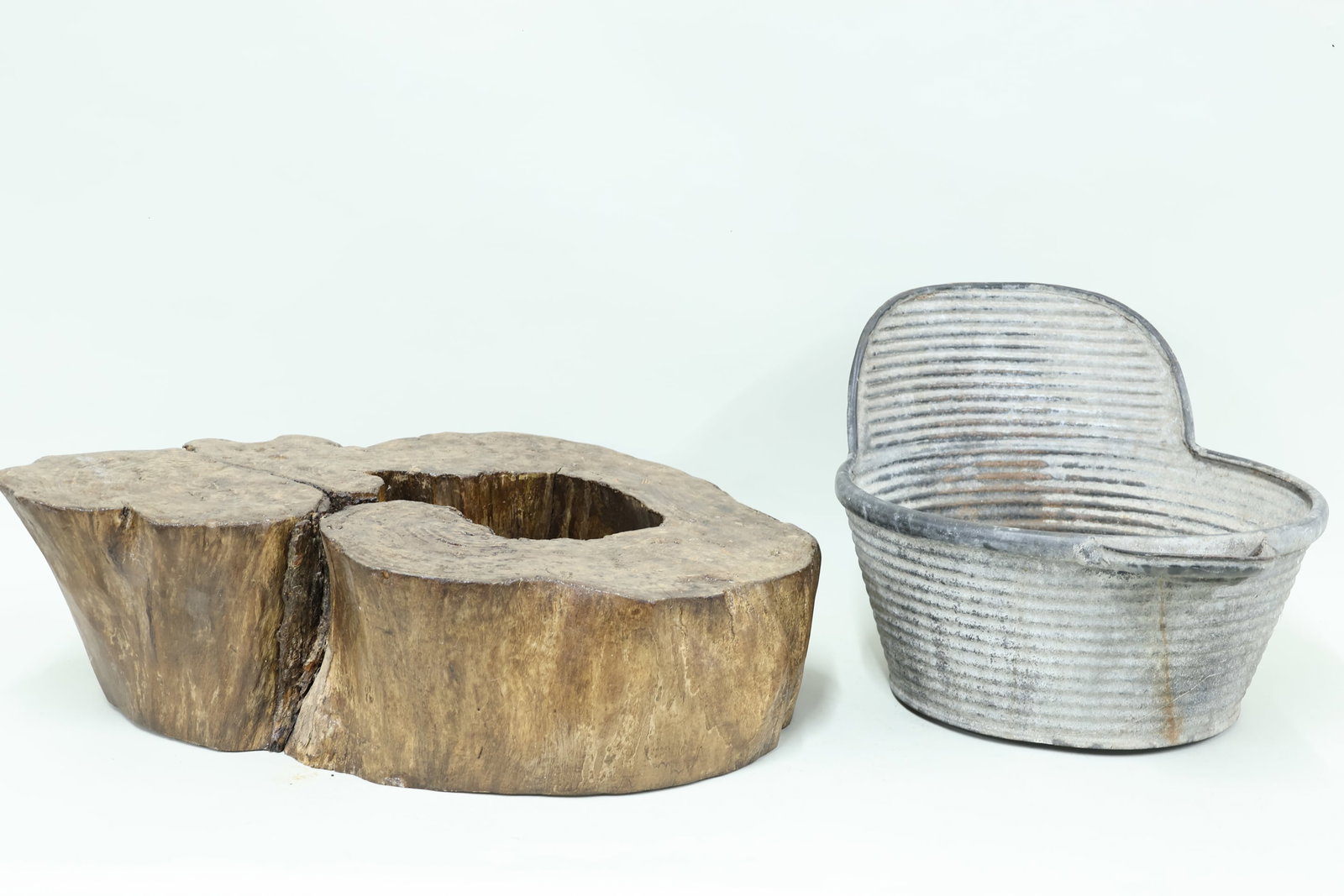 Tree Trunk Sculpture (1 of 6)