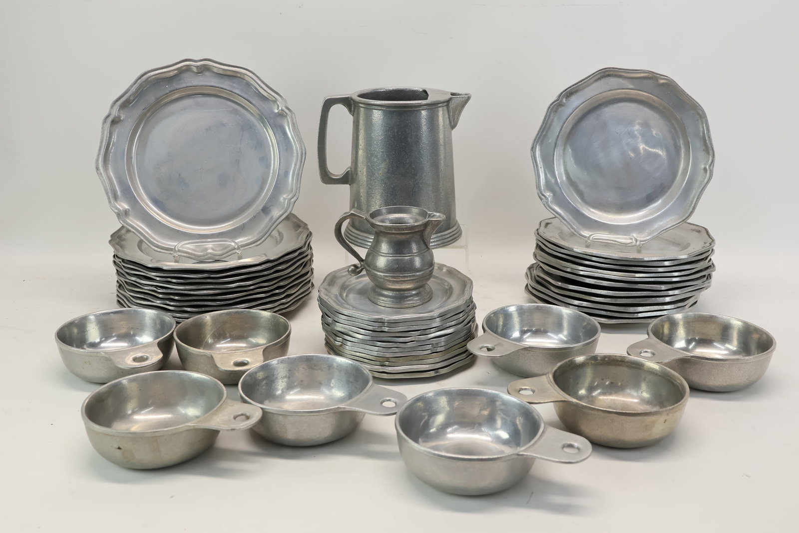 Partial Set of RWP Wilton Armetale Plates (1 of 9)