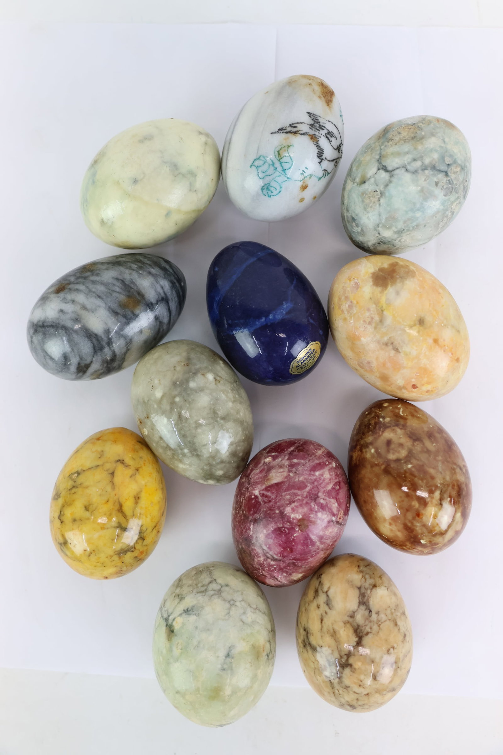 Group of Twelve Assorted Hard Stone Eggs (1 of 6)
