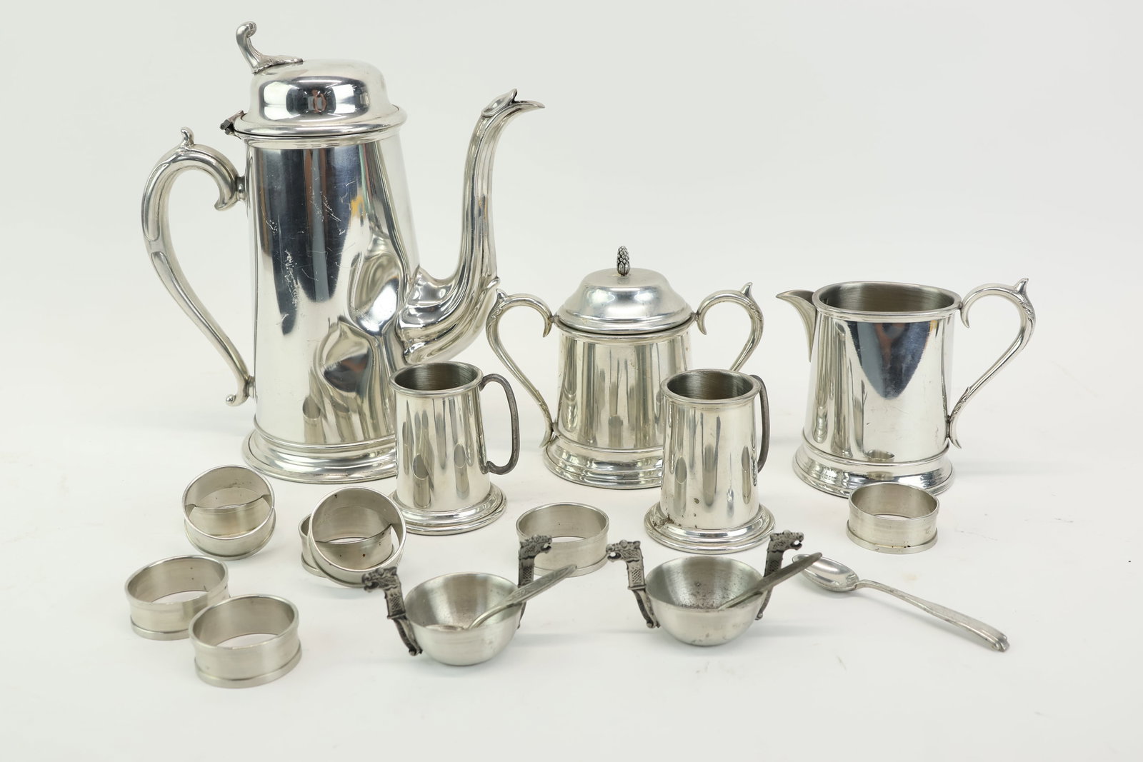 Group of English Pewter Table Articles (1 of 12)