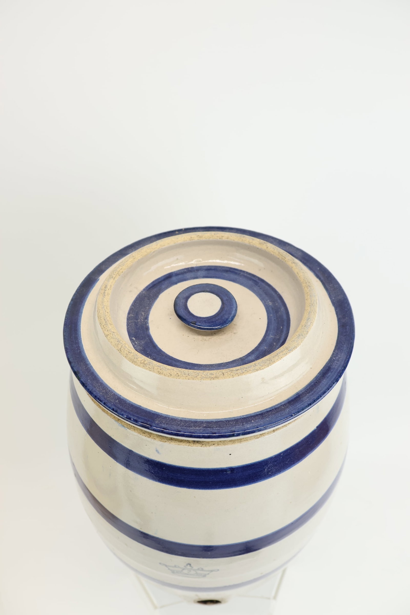 Blue Glazed Two Gallon Stoneware Cider Crock - 9
