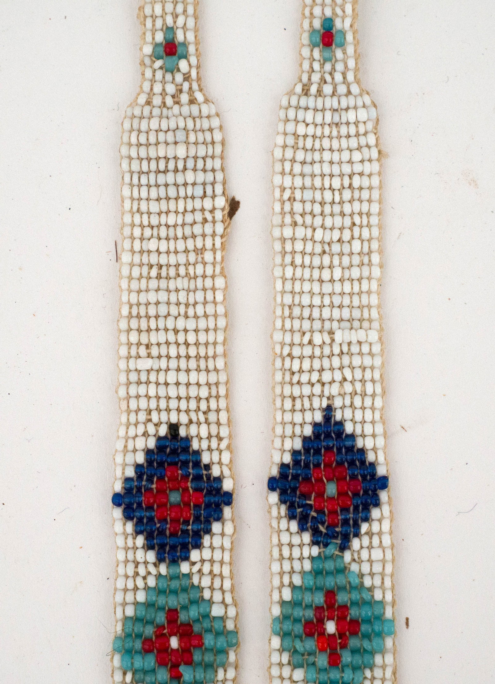 Native American Beaded Leather Pouch - 6