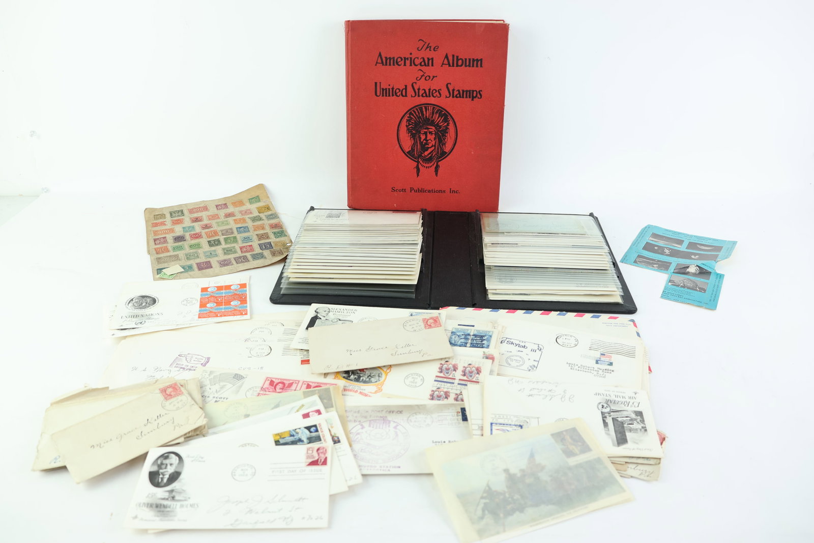 Group of Assorted First Day of Issue Stamps (1 of 11)