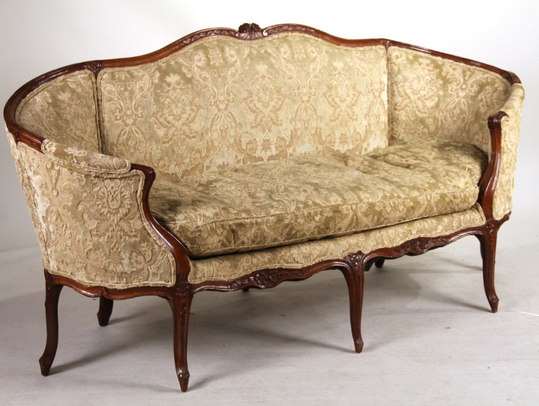 Louis XV Walnut Settee En Cabriole, French, 18thC: 40"h x 6`7"w