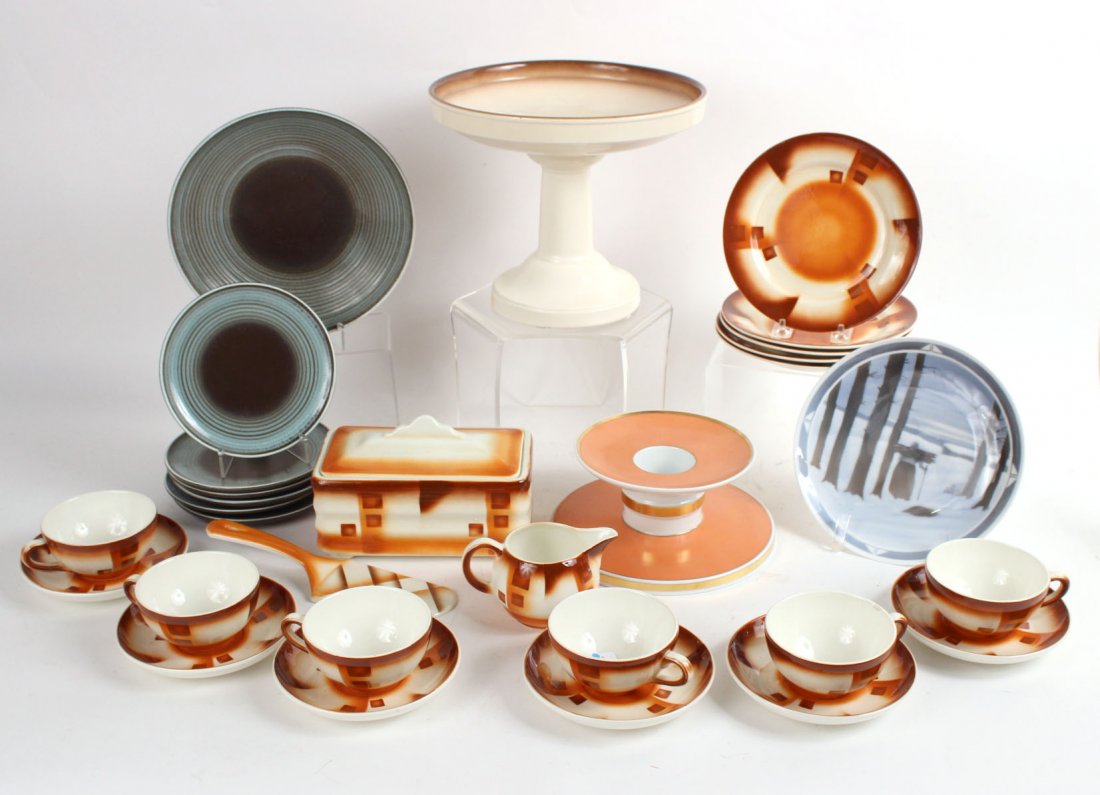 Large Group of Ceramic Table Items (1 of 10)