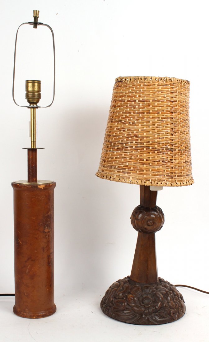 Wood Floral Motif Table Lamp (1 of 6)