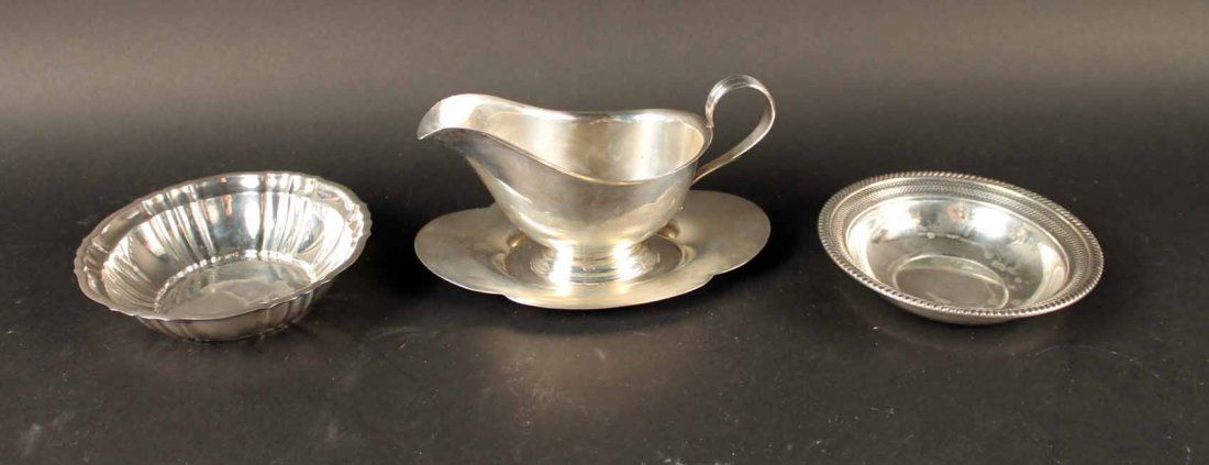 Gorham Sterling Silver Gravy Boat (1 of 8)
