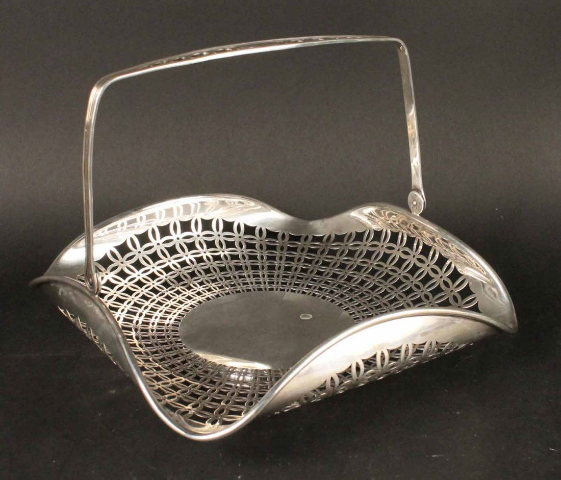 Sterling Silver Reticulated Handled Basket (1 of 7)