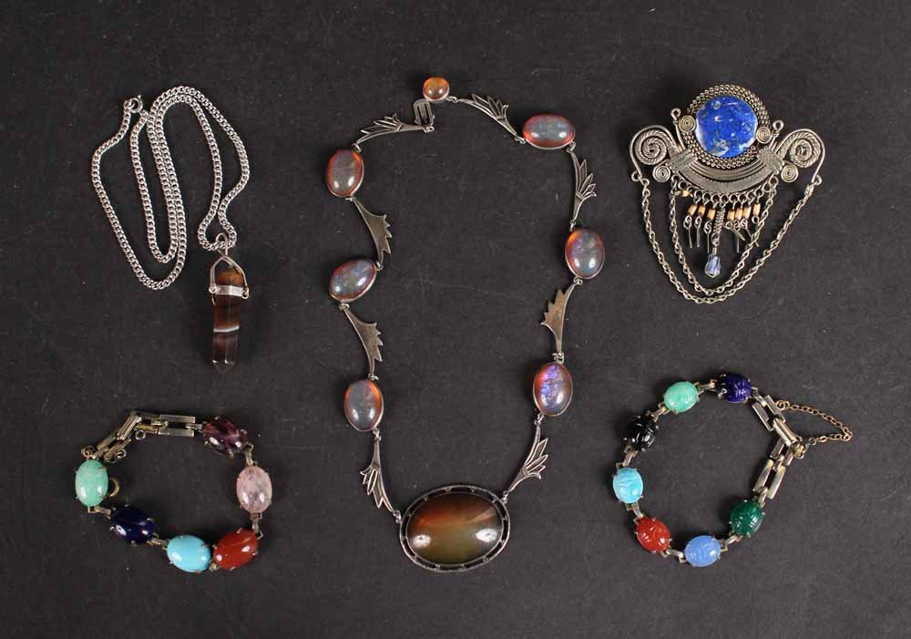 Group of Hardstone Jewelry (1 of 7)