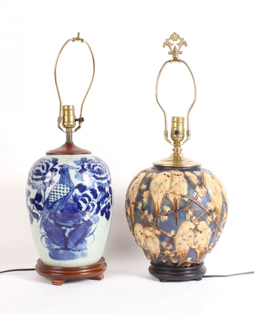 Blue-and-White Porcelain Vase, Chinese (1 of 8)