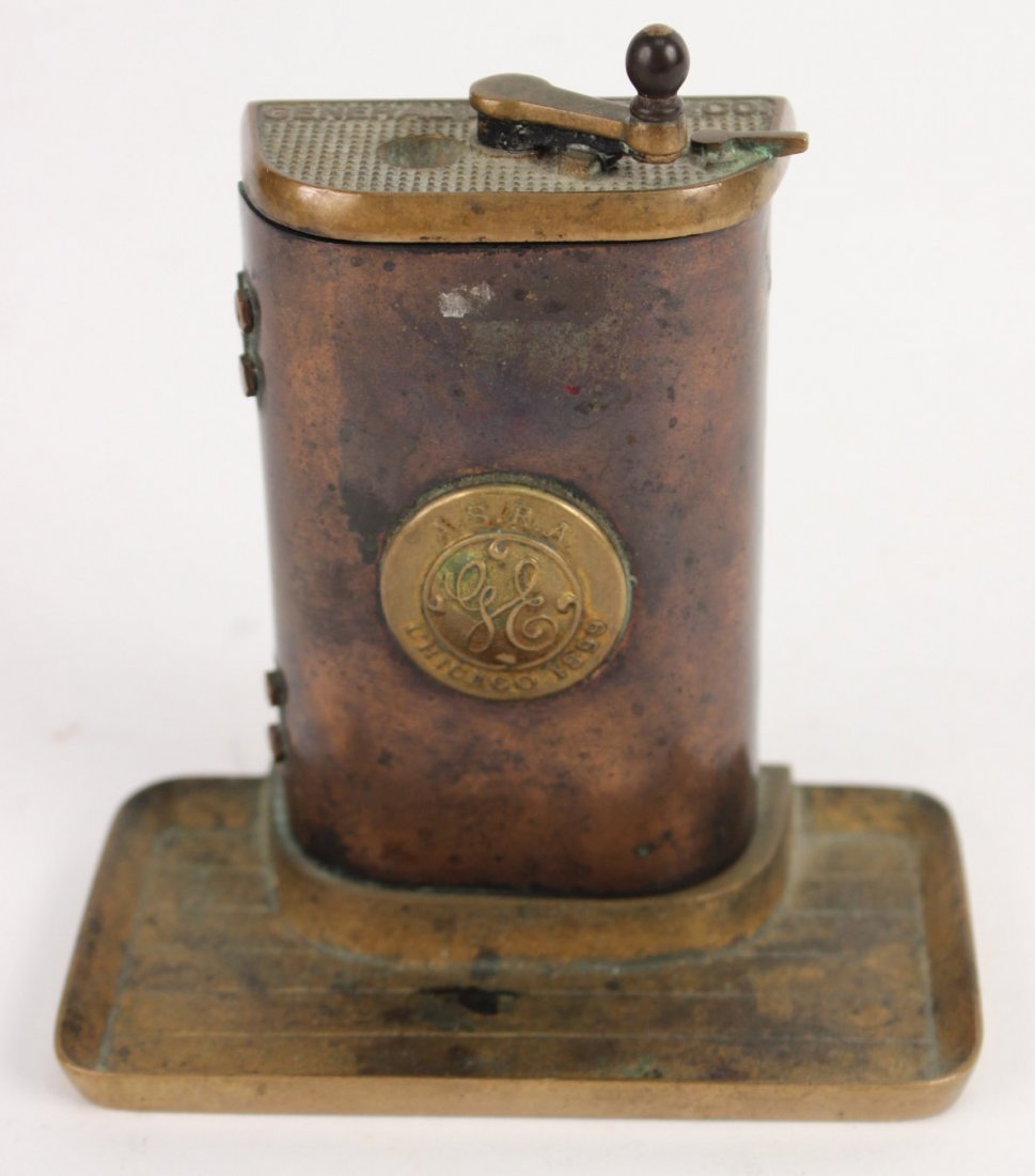 General Electric Cigar Cutter and Ashtray (1 of 5)