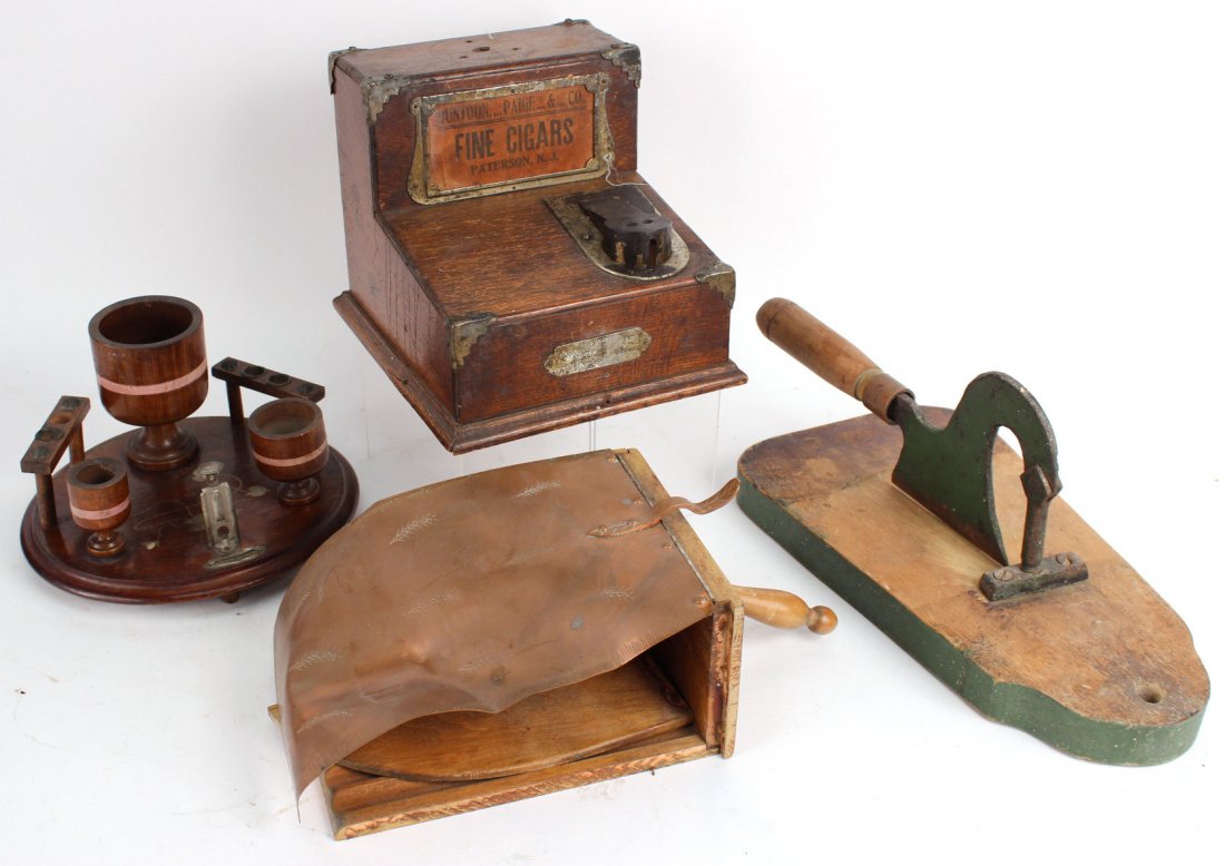 Huntoon Paige Fine Cigars Advertising Dispenser (1 of 9)