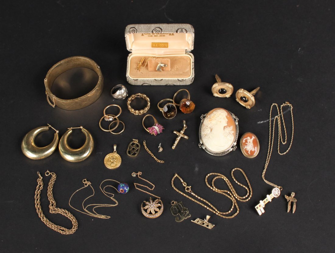 Group of 14K Yellow Gold Jewelry (1 of 8)