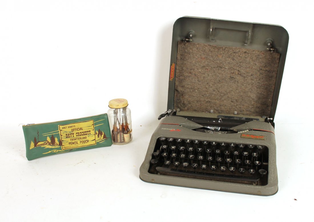 9 Carstairs White Seal Advertising Screwdrivers (1 of 10)