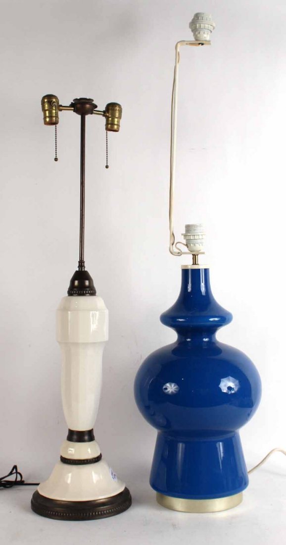 Modern Blue Glass Table Lamp (1 of 5)