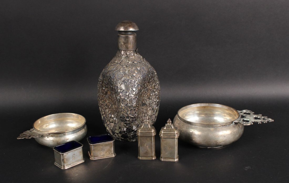 Six Sterling Silver Table Articles (1 of 10)