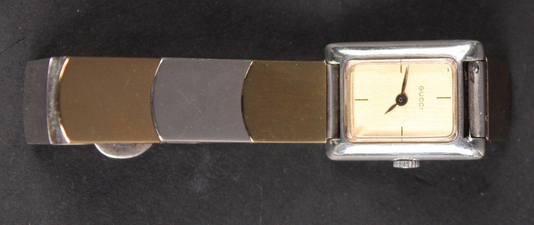 Gucci 800 Silver Cased Bracelet Wristwatch (1 of 7)