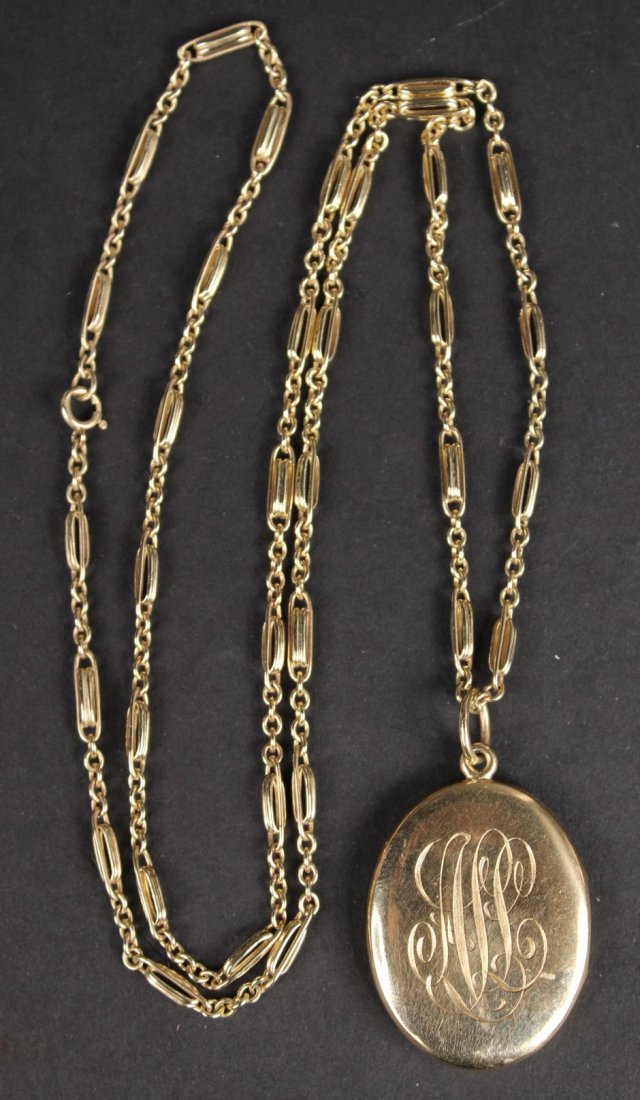 14K Yellow Gold Link Chain With Oval Locket (1 of 6)