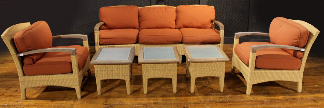 Six Pieces of Gloster Outdoor Furniture (1 of 10)