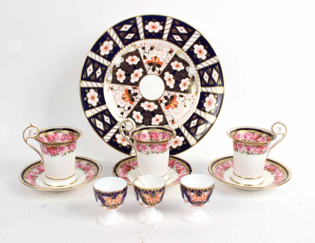 Eight Royal Crown Derby Porcelain Dinner Plates (1 of 7)