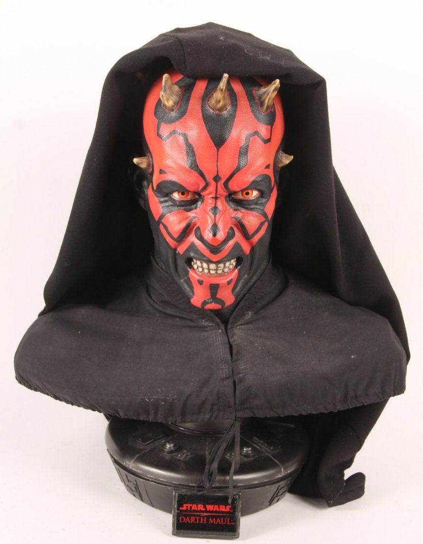 Sideshow Collectibles Darth Maul Bust (1 of 7)