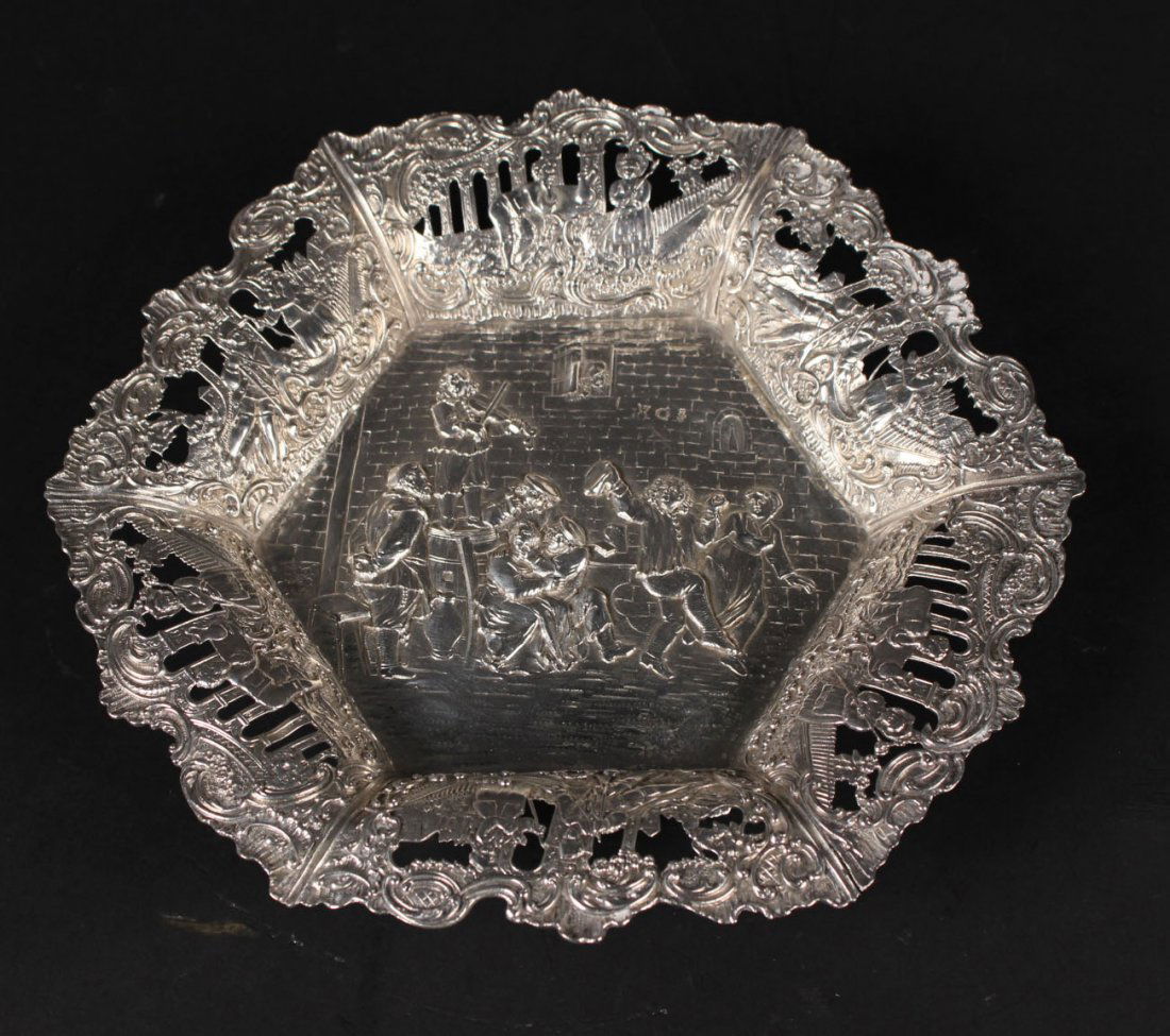 Continental Silver Chased Circular Footed Bowl (1 of 7)