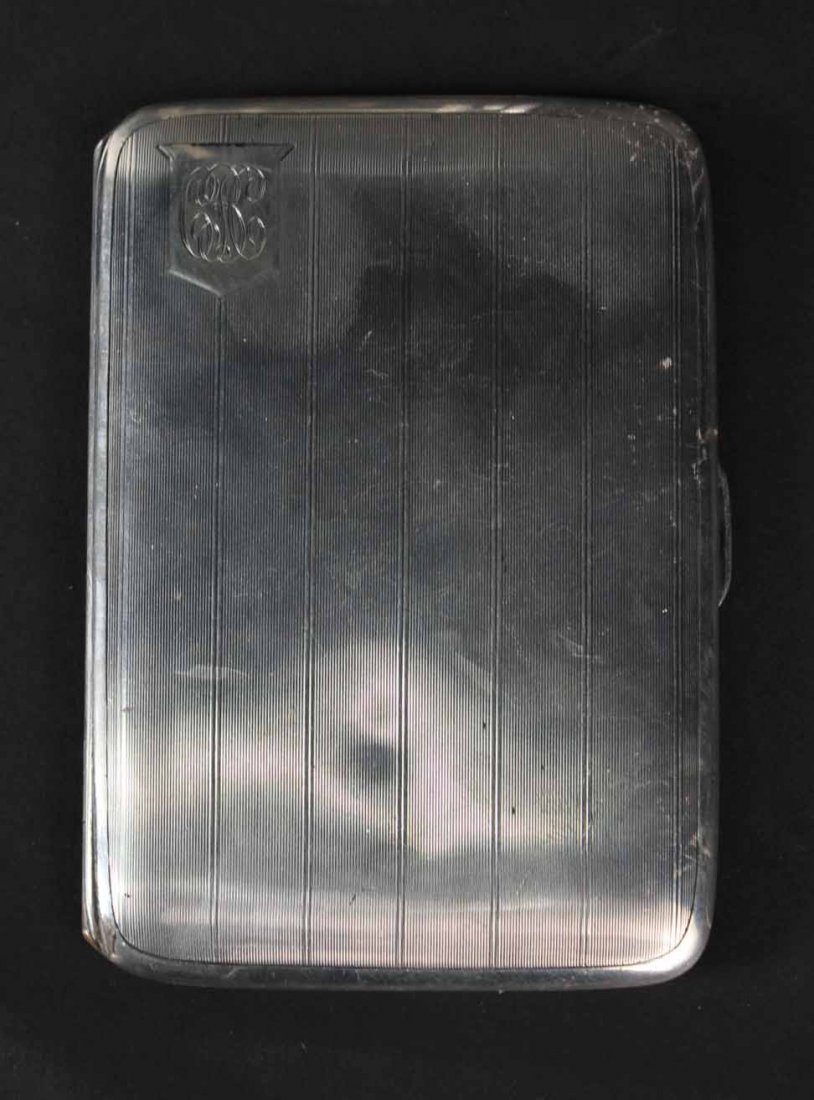Wm. Kerr Sterling Silver Cigarette Case (1 of 6)