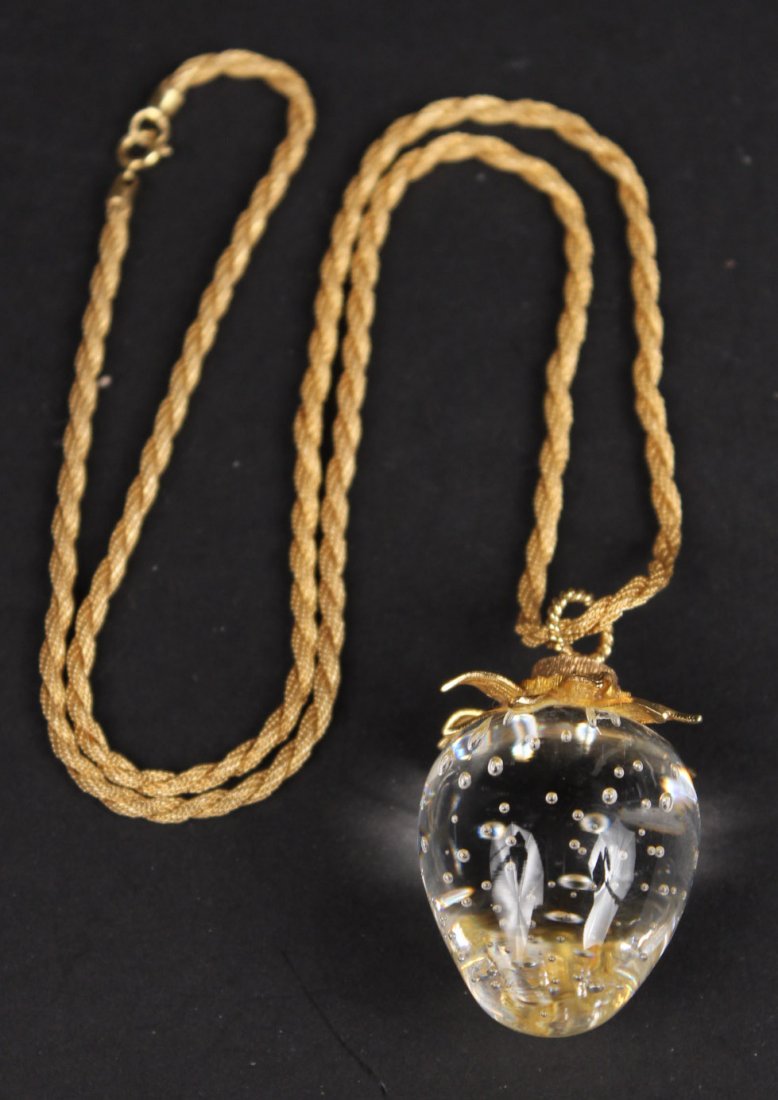 Donald Pollard for Steuben Strawberry Pendant (1 of 7)